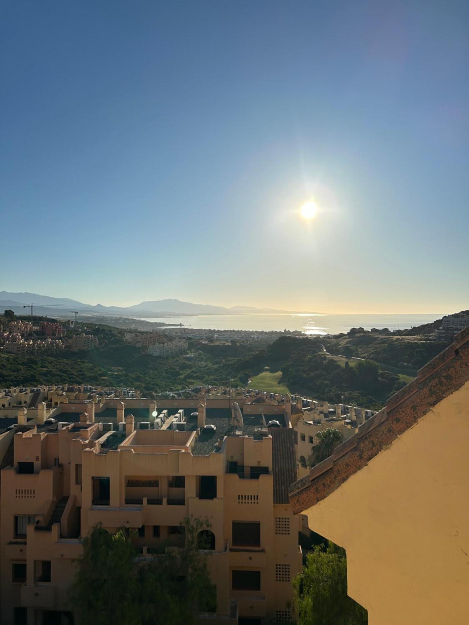 2 Bed Penthouse Apartment Manilva Exterior photo