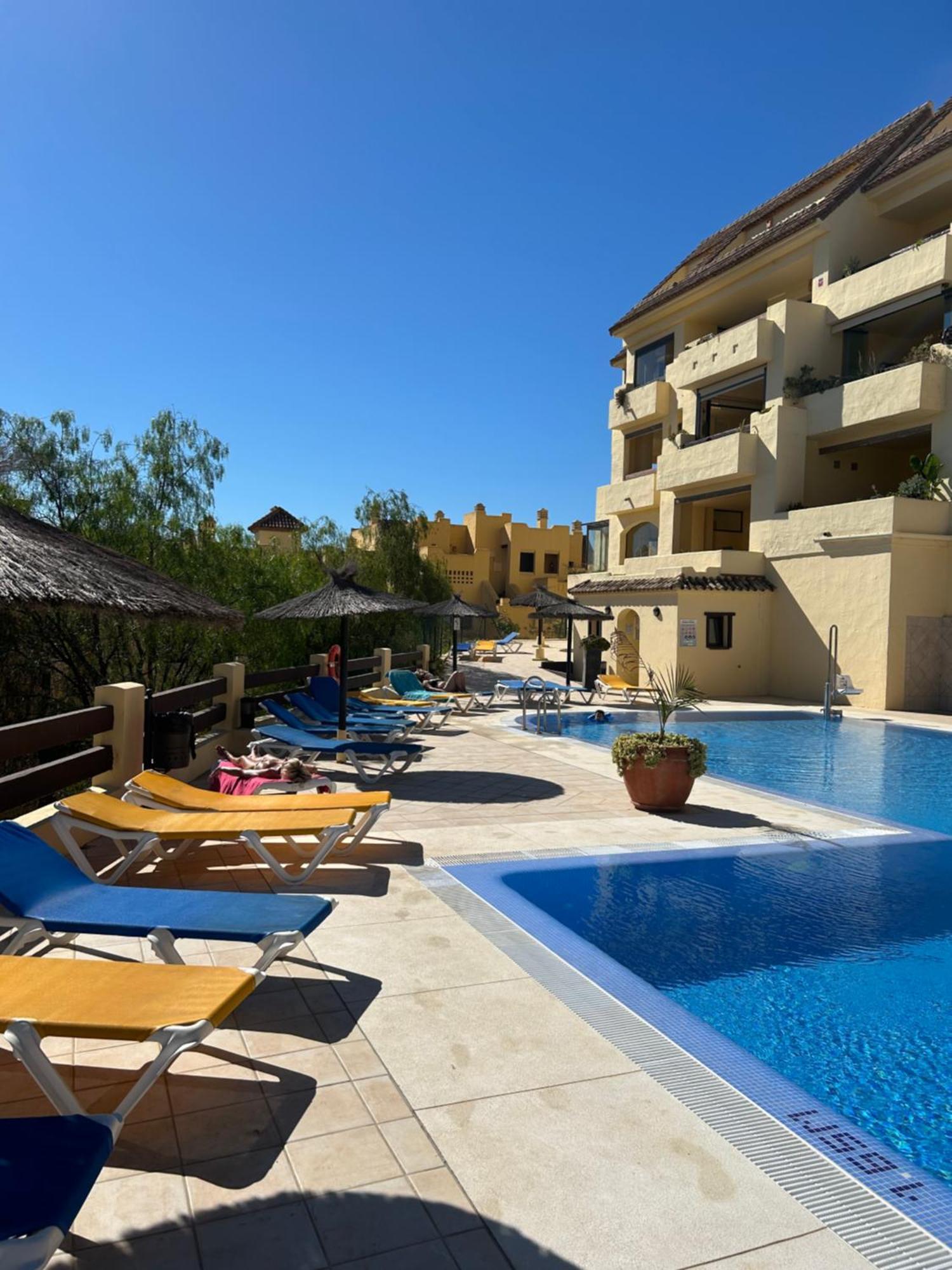 2 Bed Penthouse Apartment Manilva Exterior photo